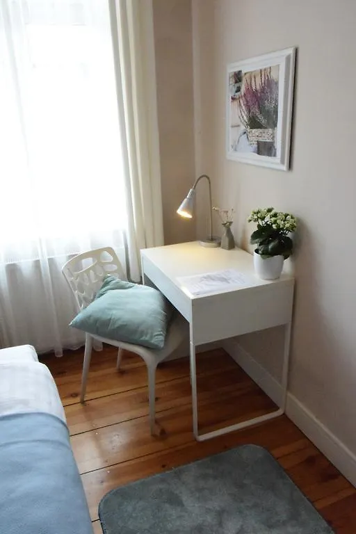 Апарт-отель Blooms Inn - City Center Poznan By Friendly Apartments