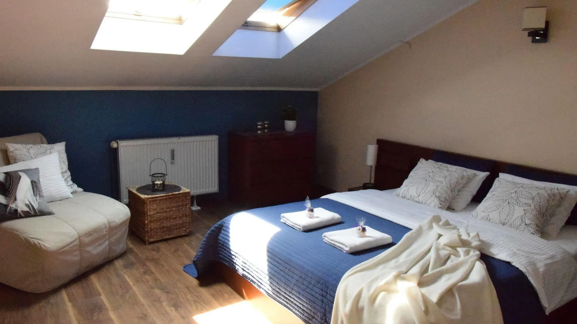 Blooms Inn - City Center Poznan By Friendly Apartments 0*,  Lengyelország