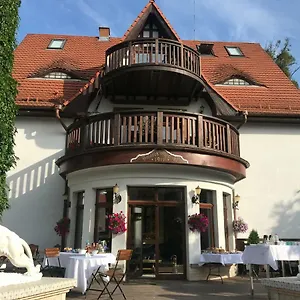 Dworek Oliwski Gdansk